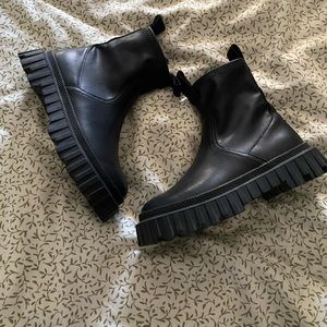 Zara boots